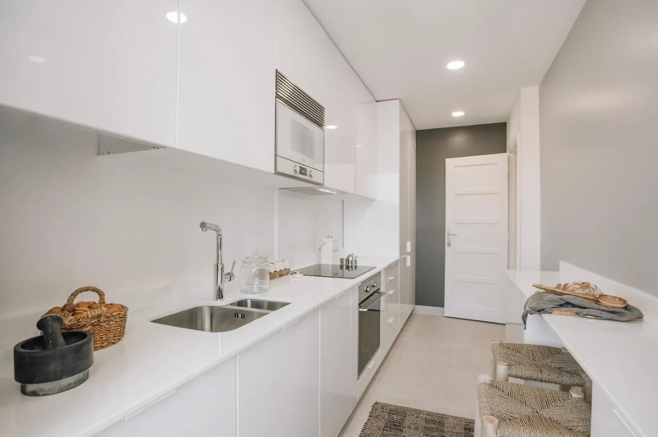 Appartamento Arne - 3 Bedrooms In Alvalade Lisbona