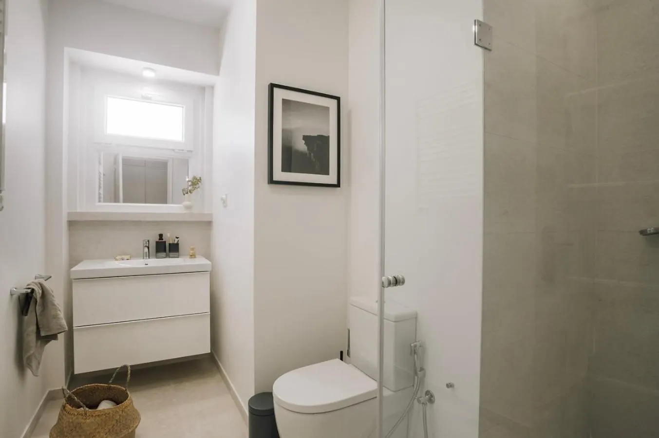 Arne - 3 Bedrooms In Alvalade Lisbona Portogallo